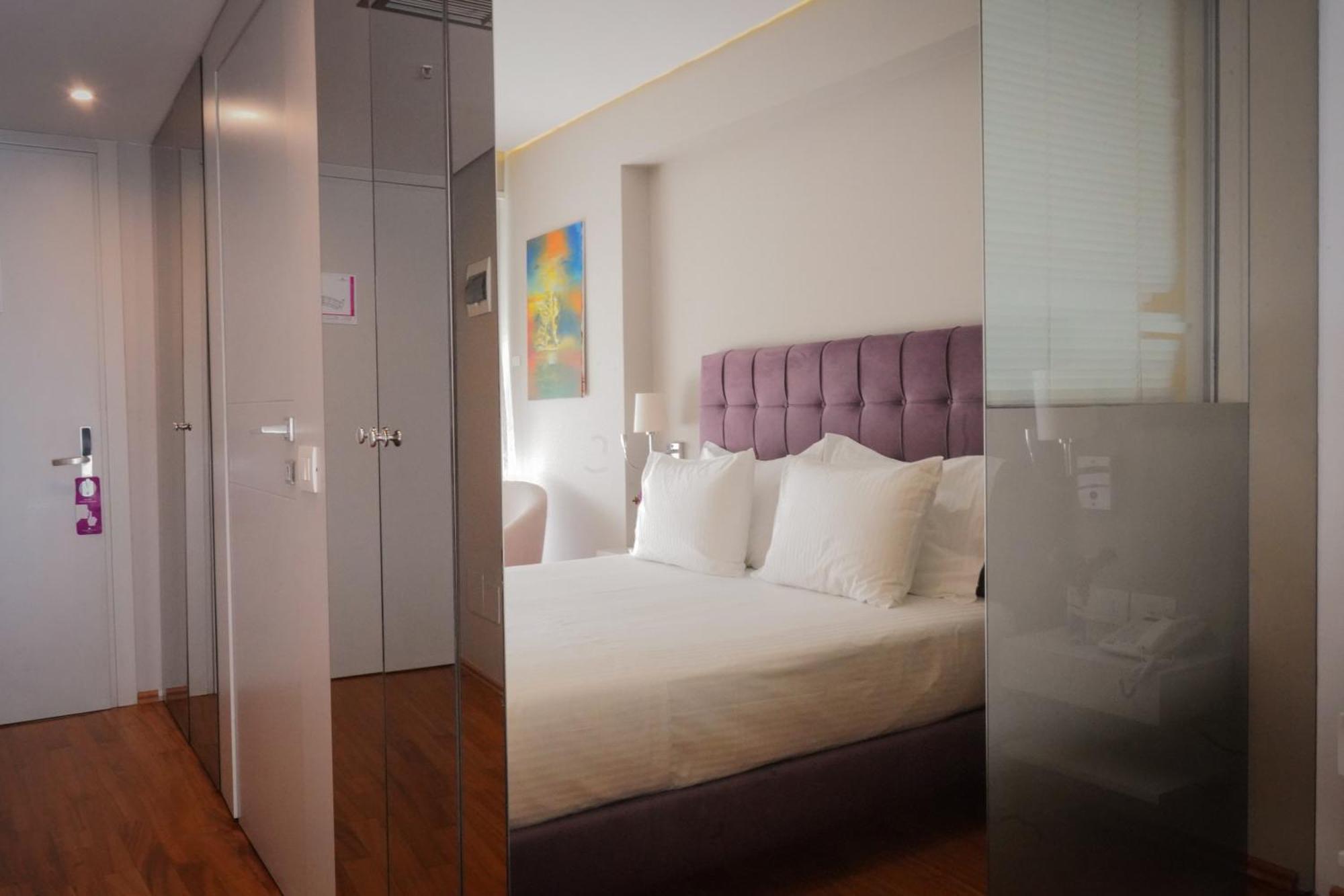 Bougainville Bay Hotel ซารานเดอ ภายนอก รูปภาพ