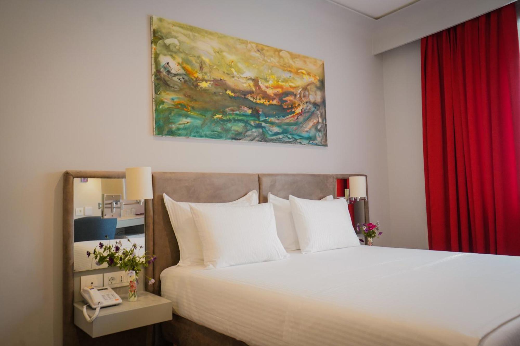 Bougainville Bay Hotel ซารานเดอ ภายนอก รูปภาพ
